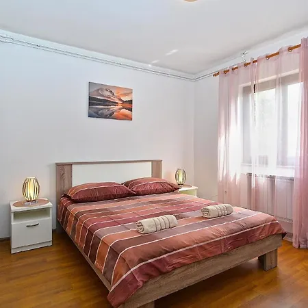 Fuer 4 Personen Ca 60 Qm In Cervar-porat, Istrien Istrische Riviera Apartmán *