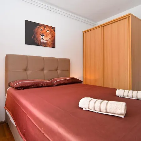 Apartment Fuer 4 Personen Ca 60 Qm In Cervar-porat, Istrien Istrische Riviera *
